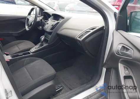 2017 Ford Focus S from USA, damaged, VIN 1FADP3E21HL279080